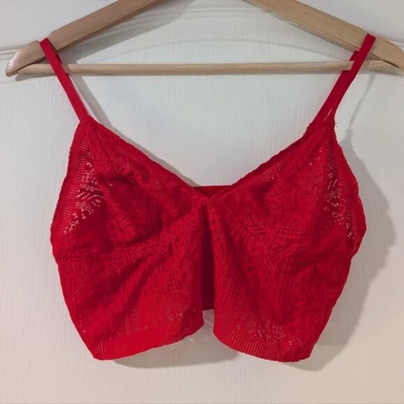NEW Aerie | Cable Lace Longline Bralette In Holiday Red - Picture 3 of 9
